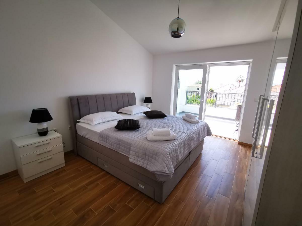 Apartma New 9 Minutes From Split Airport