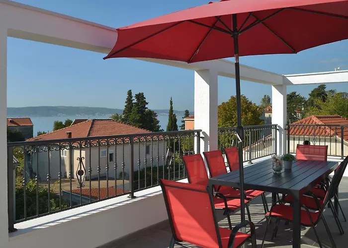 New Apartments 9 Minutes From Split Airport